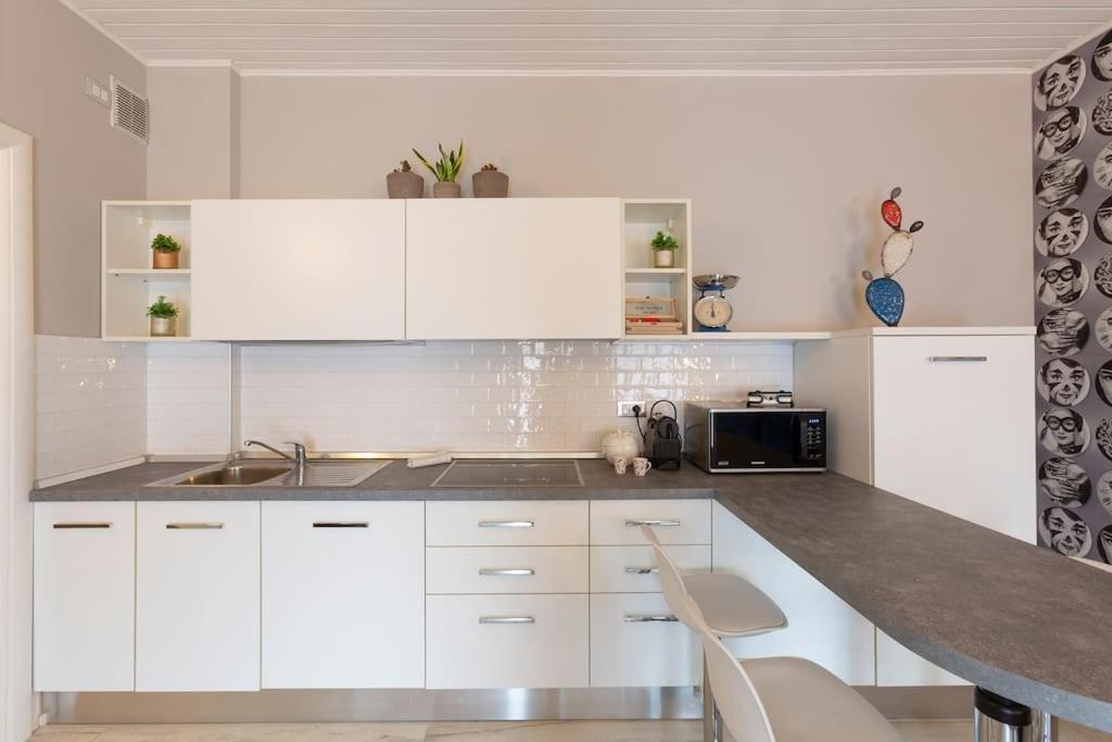 My Charming Apartments Ai Navigli-Vigevano Suite Мілан Екстер'єр фото
